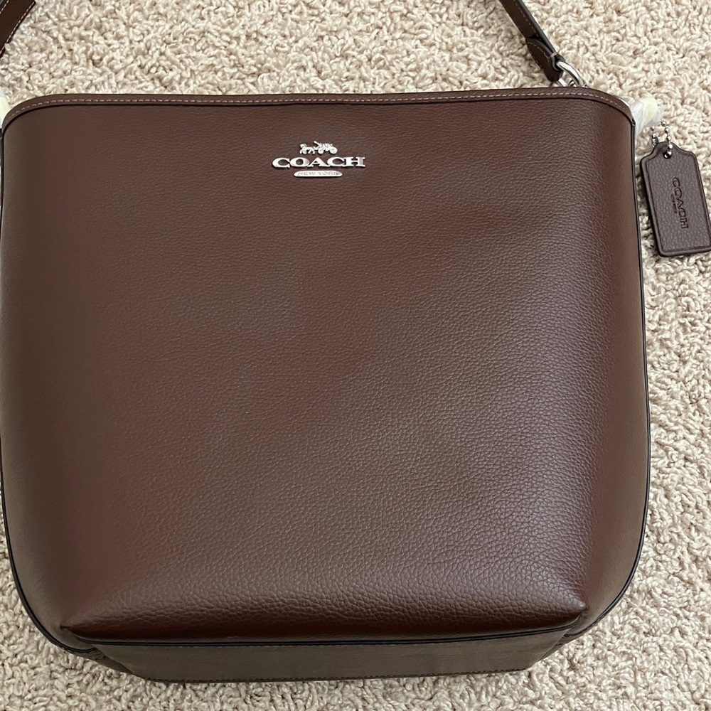 NWT Coach Large City Bucket Bag in Maple - Picture 2 of 7